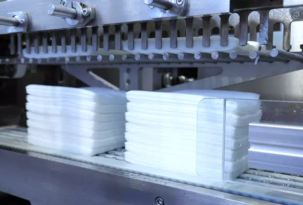 Raw Materials and Production Equipment for Wet Wipes Machines