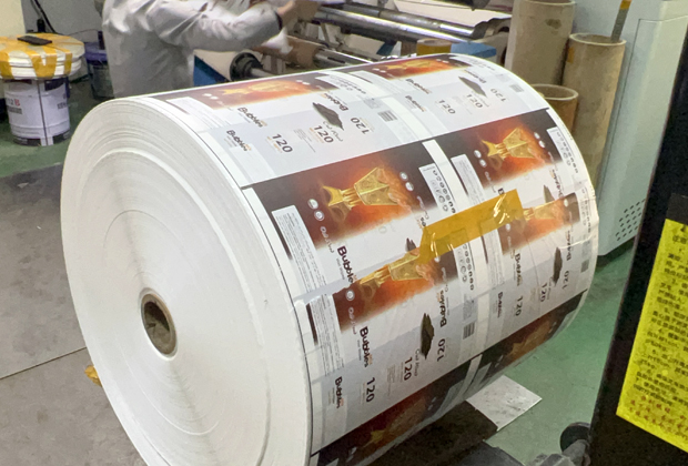 Guide to Selecting Wet Wipe Machines and Materials